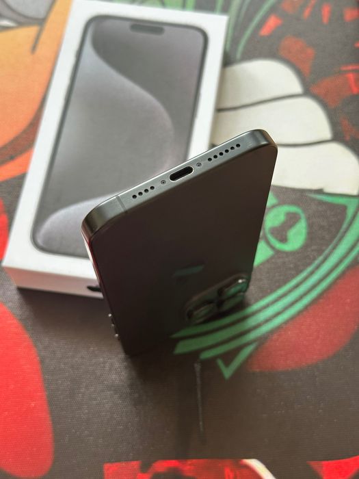 Продам IPhone 15 Pro Max 1 Tb Neverlock