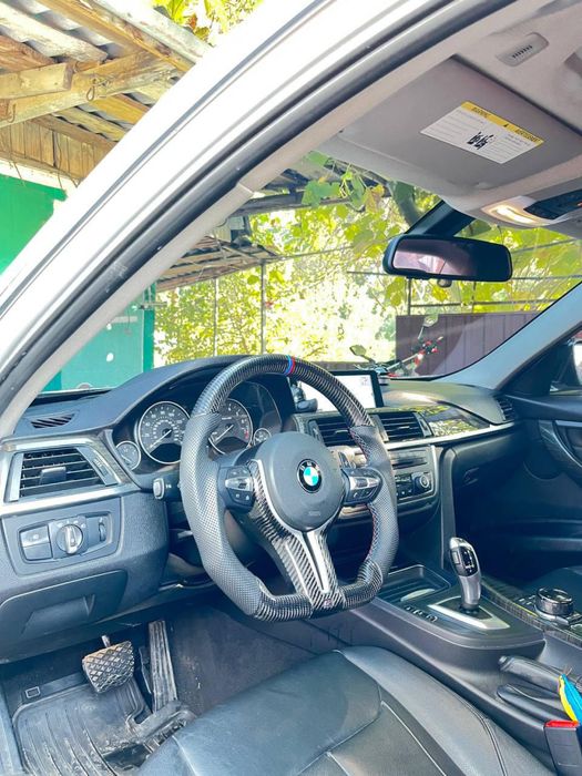Автомобіль BMW F30 328i 2013