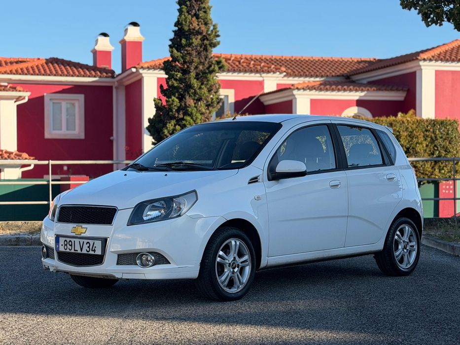 Chevrolet Aveo 1.2 - 130.000km - 2011 - Garantia 18 meses
