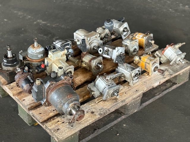 Silnik hydrauliczny do chłodnicy liebherr volvo cat hitachi