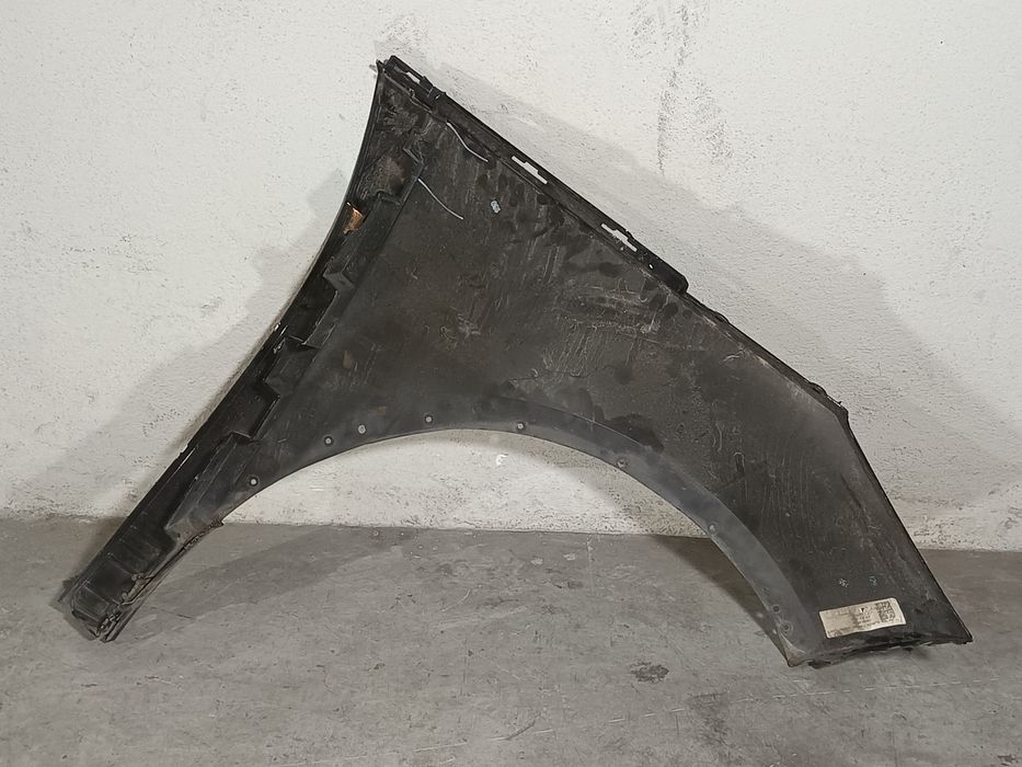 Guarda-lama Dianteiro Esquerdo BMW i3 (I01) — OE 7299193 / 51647299193