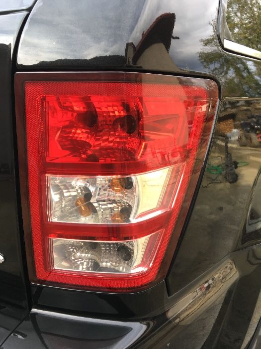 Фонарь Стоп Фара Туманка на Jeep Grand Cherokee wj wk