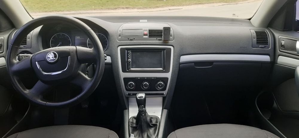 Skoda Octavia 2012 VIN TMBCA41Z0DB150683 фото оголошення 10 з 16