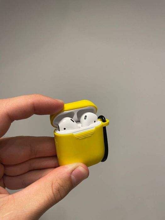 Продам AirPods 2