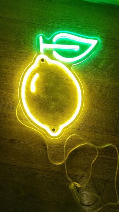 Neon led cytryna na ścianę 34x30cm