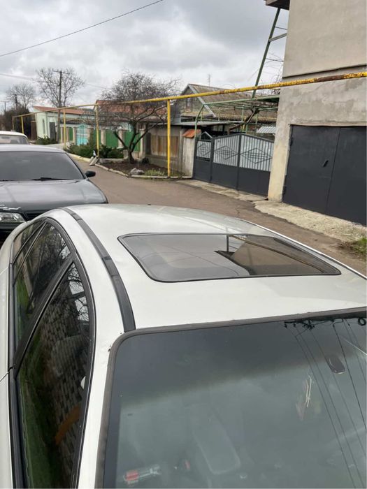 Продам mitsubishi galant 7 под ремонт двигателя . с переоформлением