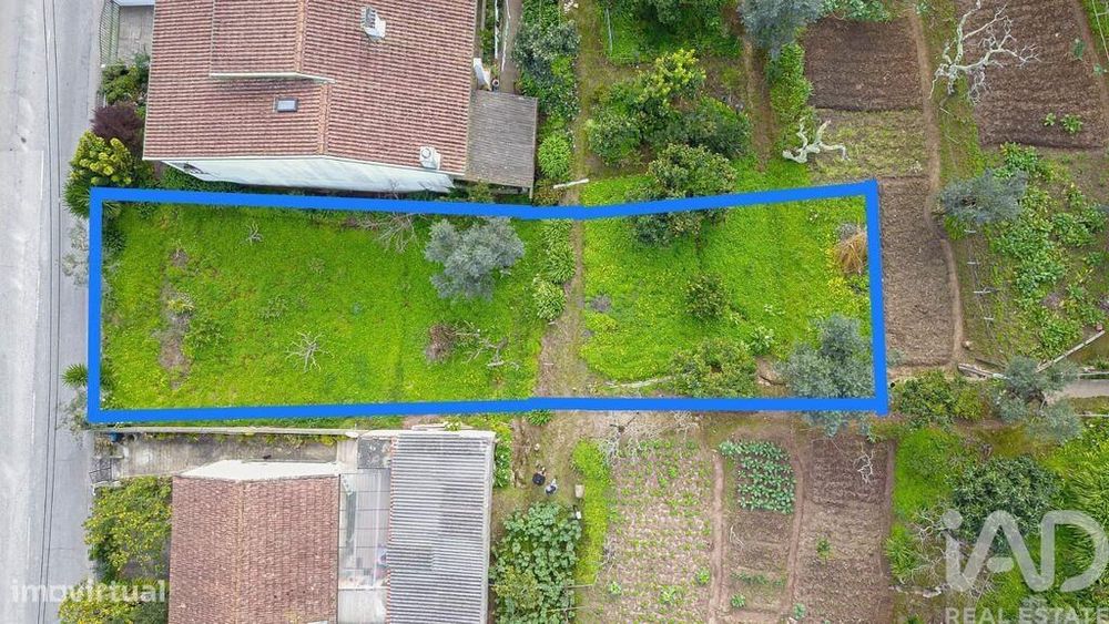 Terreno para construção em Santo António dos Olivais de 250,00 m2