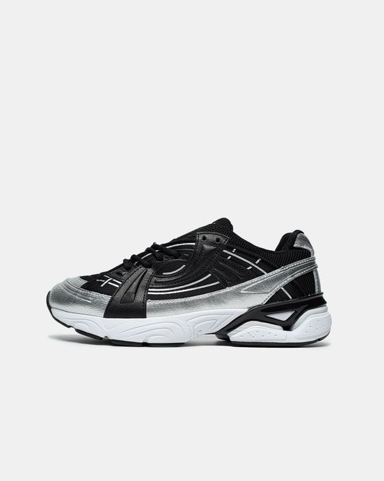 Under Armour Sola Black Silver