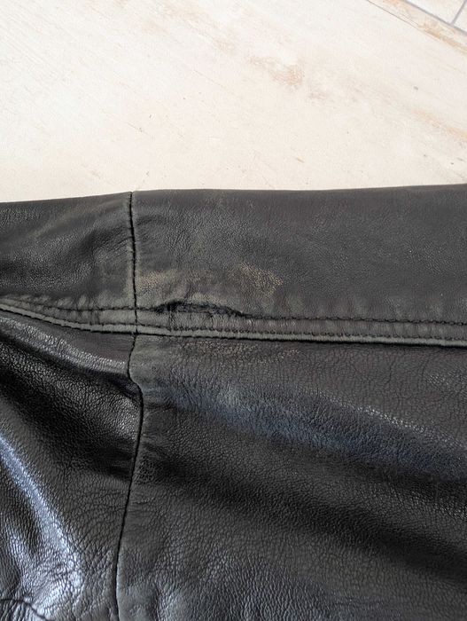 Casaco Trucker Levi’s Premium em Pele de Ovelha Genuína - PC9 72333-0037 - Sem Bolsos Laterais - Com patina