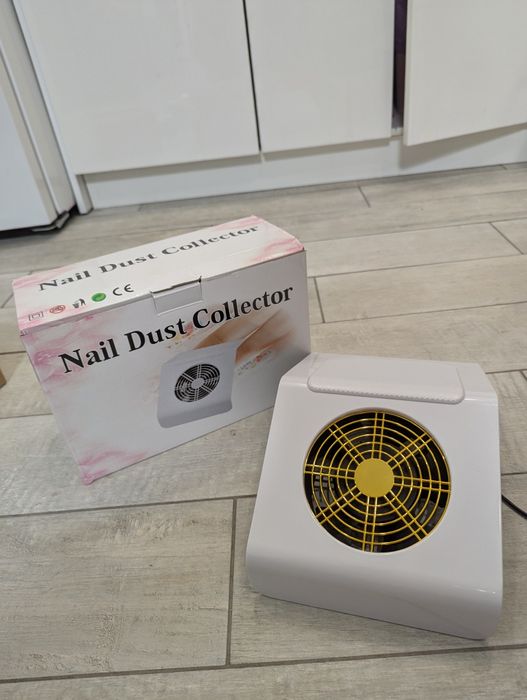 Витяжка для манікюру