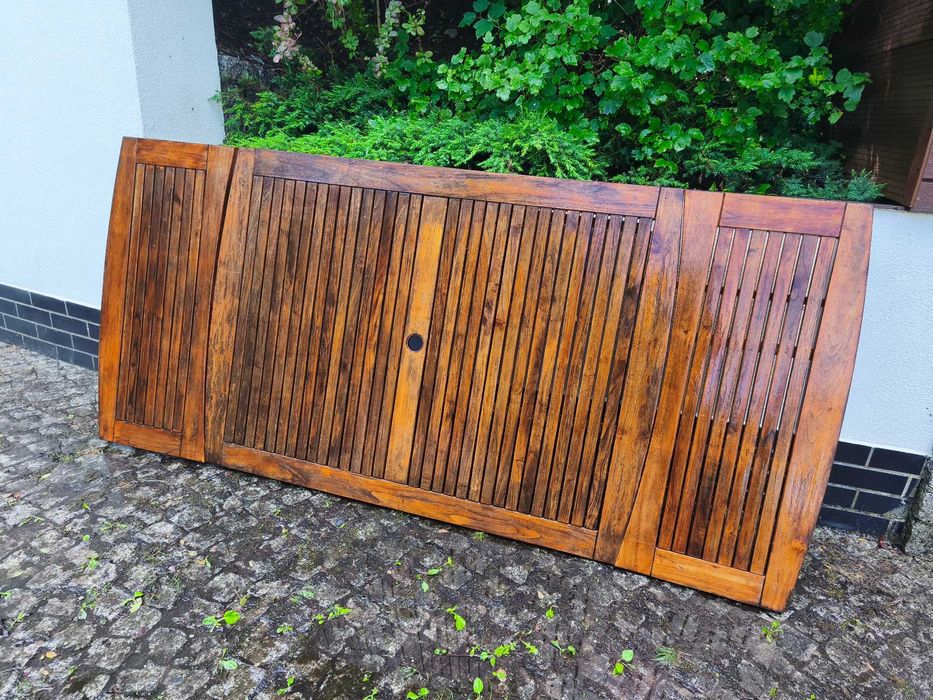 Drewniane meble ogrodowe