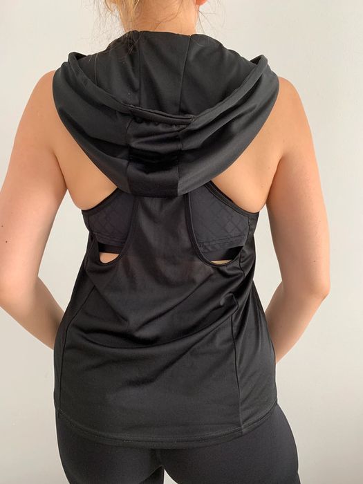 Gymshark tank top czarna bluzka sportowa z kapturem M