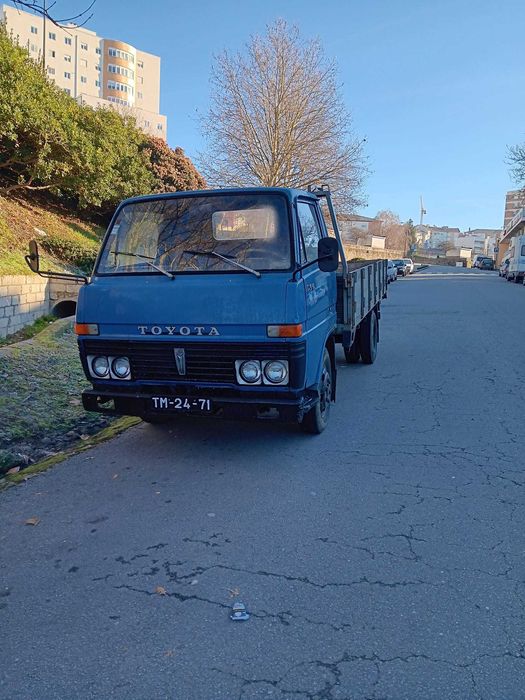 Toyota Dyna Bu30 3.0 1979