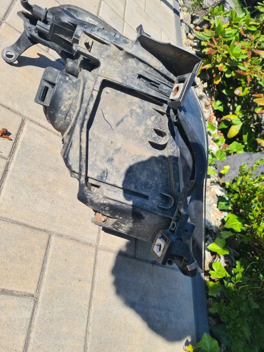 Przednia prawa lampa H7 BMW 5 E60 sedan E61 kombi po liftingu 2007-2012r