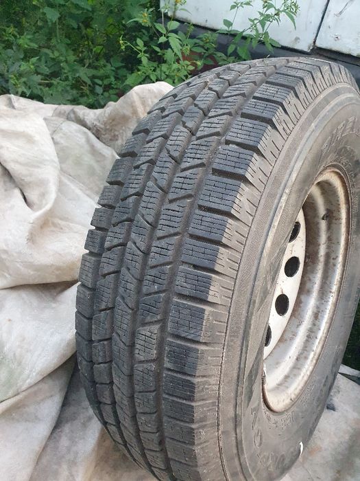 продам шини р 15