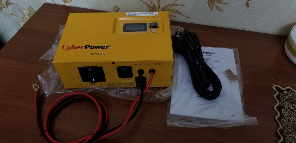 Безперебійник ДБЖ інвертор ups правильний сінус Cyberpower cps600e-de