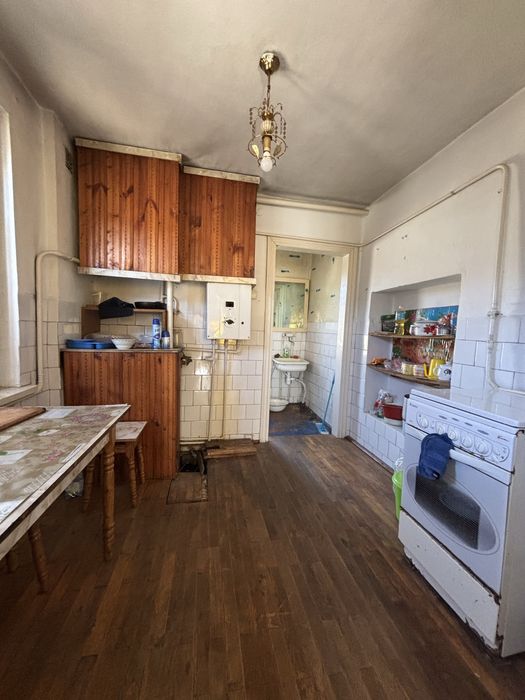 Продається будинок поруч з м.Шептицький