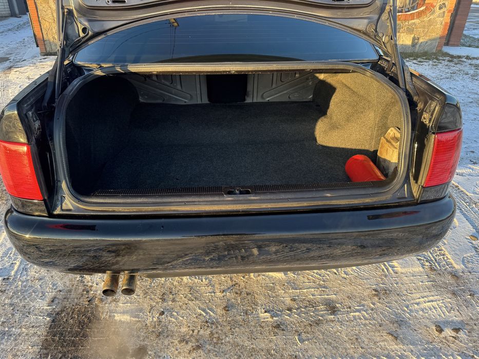 Продам Audi a6 c4