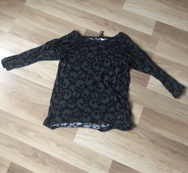 Emo, alt bluzka w czaszki