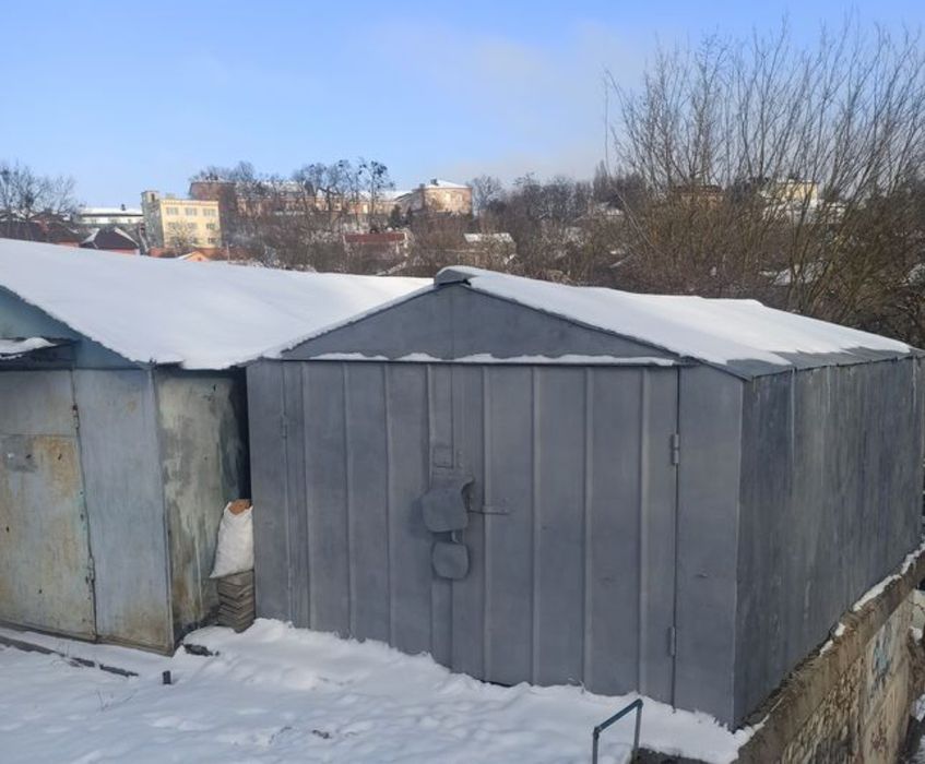 Продам або здам в аренду гараж