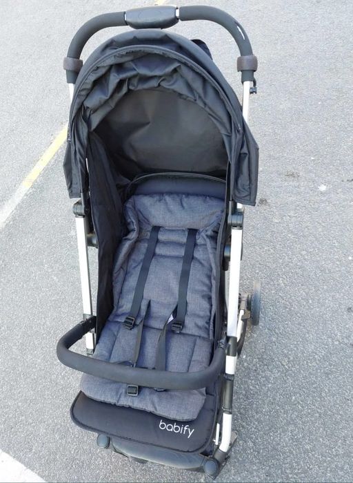 Carrinho criança/ bebé