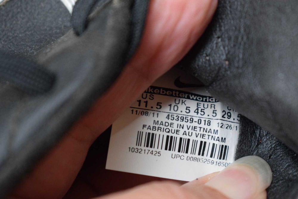 кожаные кроссовки бутсы футзалки Nike Tiempo р. 45,5 29 см