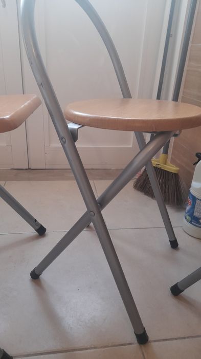 3 cadeiras dobráveis cozinha