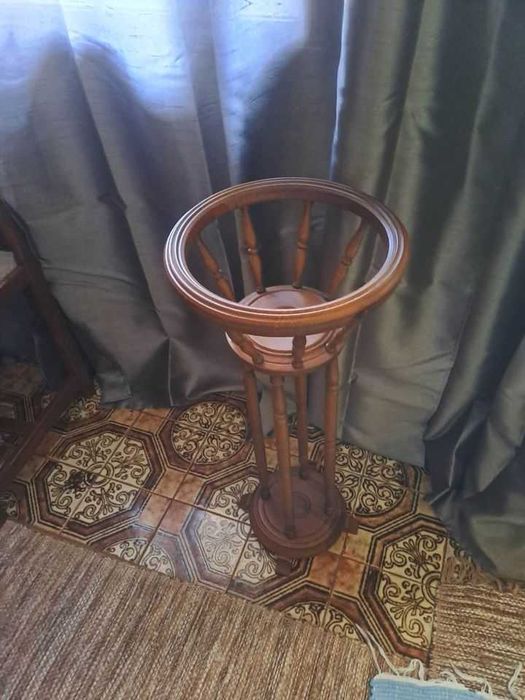 Vazeiro Em Madeira Maciço