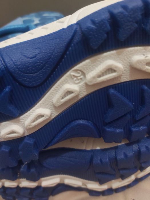 Buty chłopięce zimowe