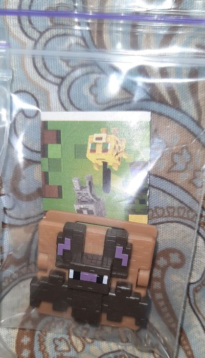 Продам фігурку з Minecraft kinder Joy
