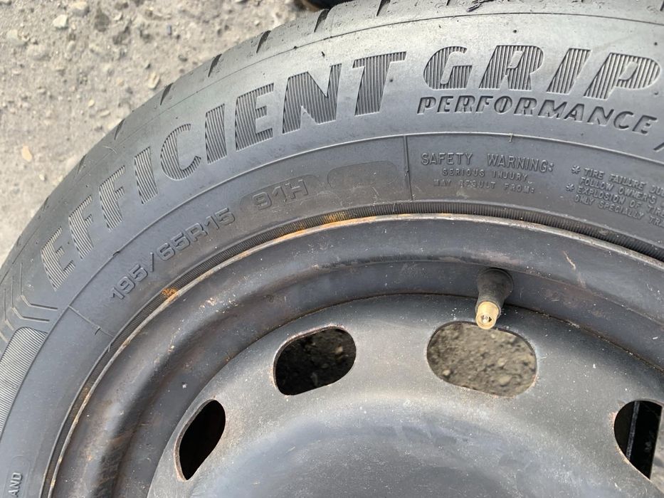 Шини  195/65 R15 Goodyear літо 2024 рік 7/6,5 мм