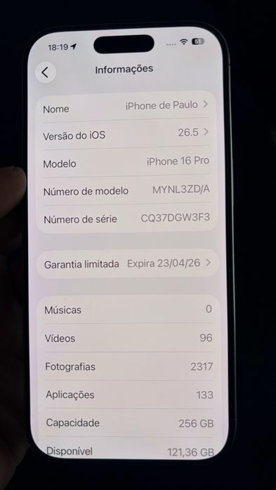 Iphone 16 Pro cinza titanium