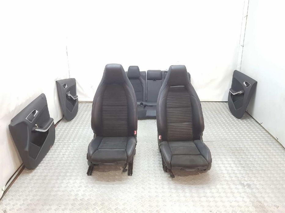 Conjunto Completo De Bancos Mercedes-Benz Clase A Bm 176