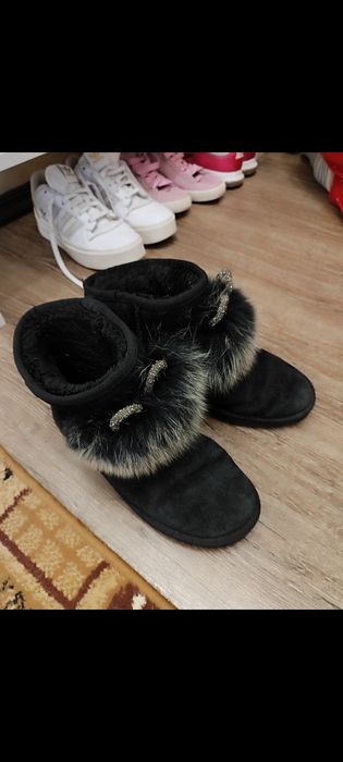 Уги зимові натуральна замш