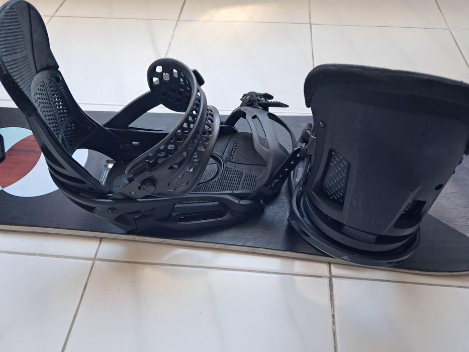 Prancha Burton Custom e fixações Burton