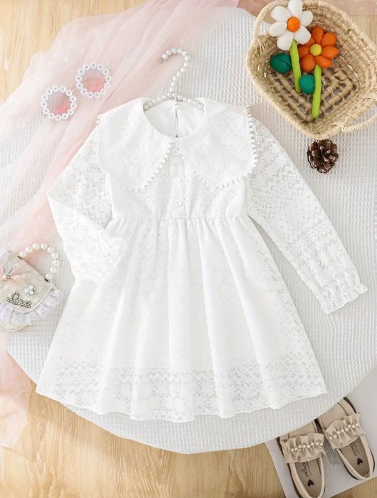 Біле плаття для дівчинки