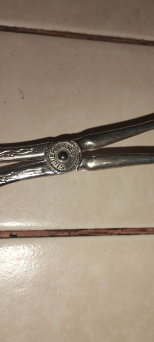 Щипцы для закусок Англия посеребренные