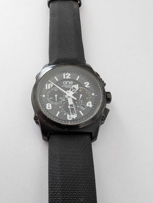 Relógio One OKX62G439PP - Original e a Funcionar (Preto)