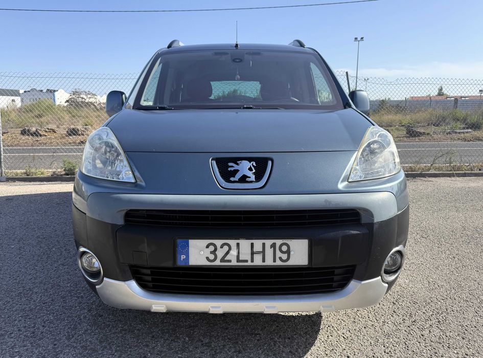 Peugeot Partner 1.6 HDi Outdoor 112cv - Nacional - 2011 - 250.000km foto 4