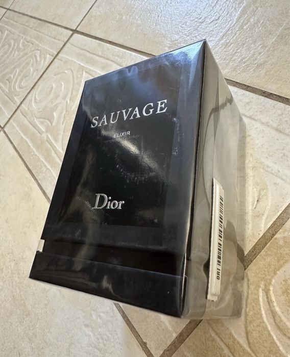 Парфуми чоловічі 60ml еліксир духи стійкі мужские шлейф sauvage elixir