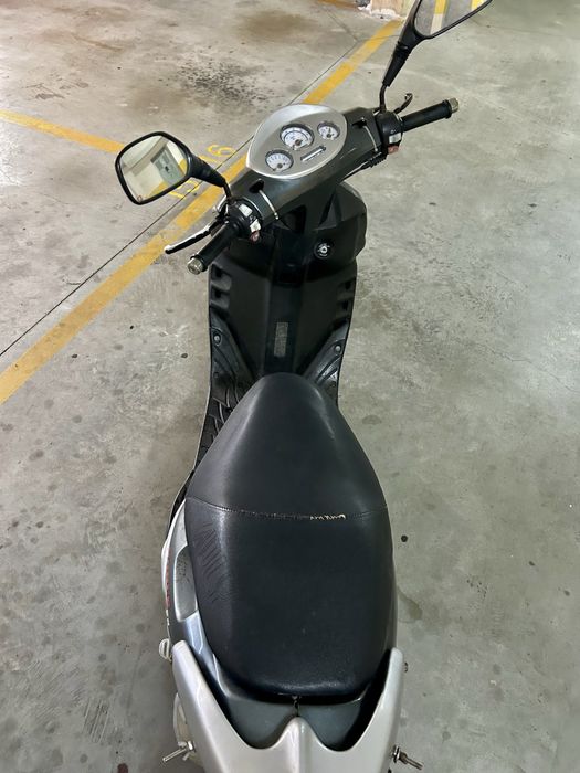 Scooter adly noble