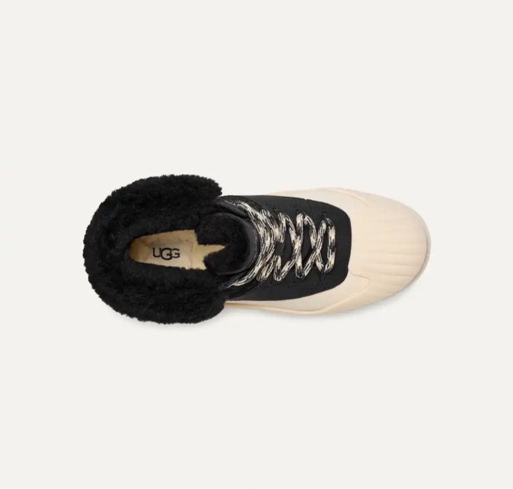 Чоботи UGG Adiroam Hiking