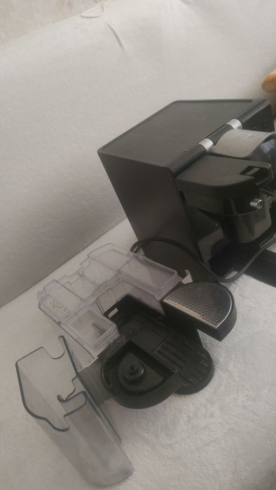 Dwa ekspresy DeLonghi nespresso i inny