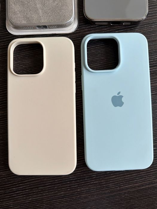 Чохли на iPhone 15 pro max 6шт за 400грн