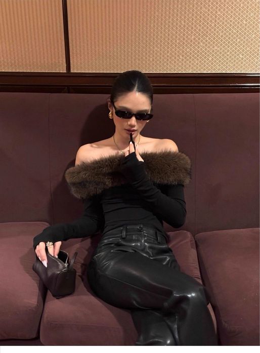 НОВИЙ Лонг з мехом, розмір S