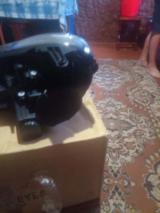 Фари до мерседес