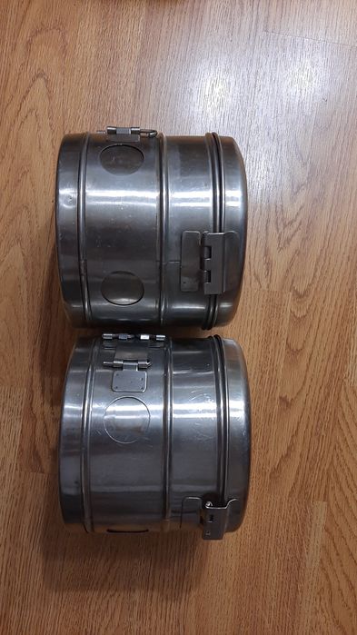 Продаю бікси (коробки стерилізаційні) середнього  розміру з медичної с