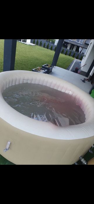 Jakuzzi lay z spa
