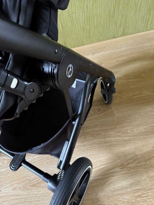 Продам коляску cybex 2 в 1