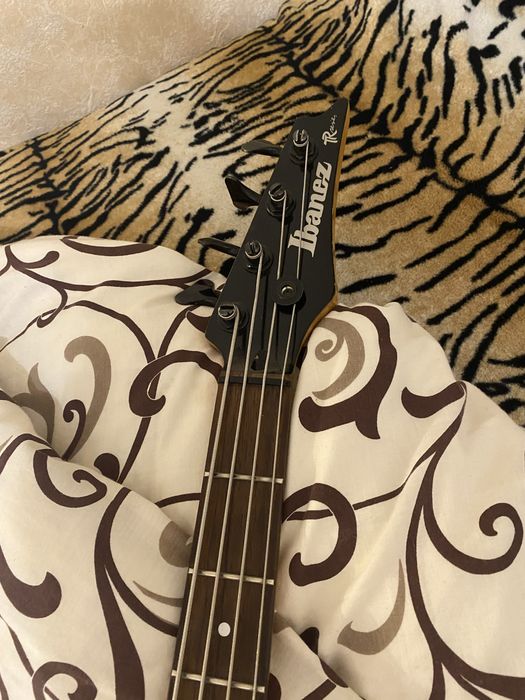 Бас гітара ibanez tr series korea